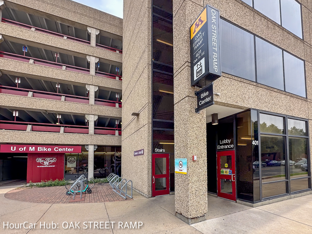 A picture of the outside of the Oak St hub.