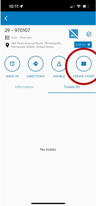 A screenshot of the Vulog back end app. Under the vehicle details are a series of buttons, with the "create ticket" button circled.
